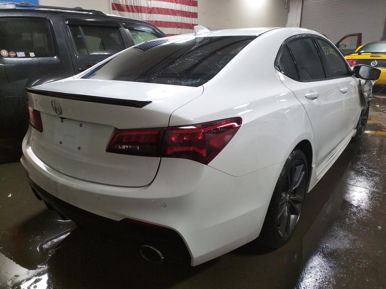 Photo 4 from auction – 2018 ACURA TLX TECH+A with VIN 19UUB3F62JA000815