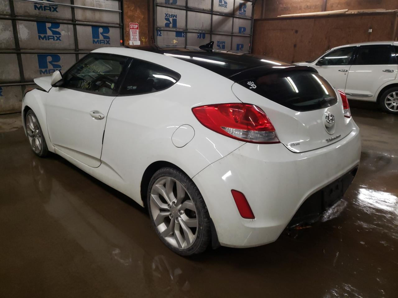 Photo 3 from auction – 2012 HYUNDAI VELOSTER with VIN KMHTC6AD8CU064806