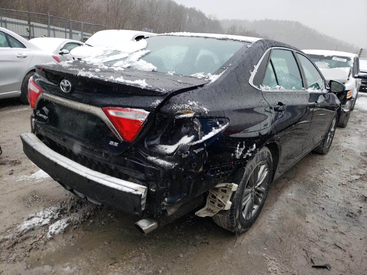 Photo 4 from auction – 2016 TOYOTA CAMRY LE with VIN 4T1BF1FK3GU180496