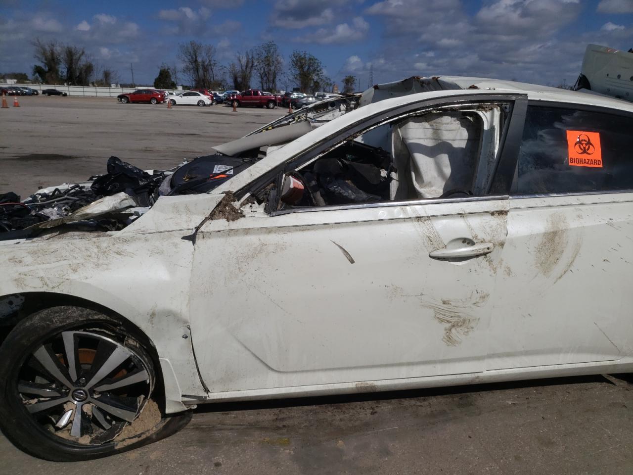 Photo 10 from auction – 2019 NISSAN ALTIMA SR with VIN 1N4BL4CV0KC116689