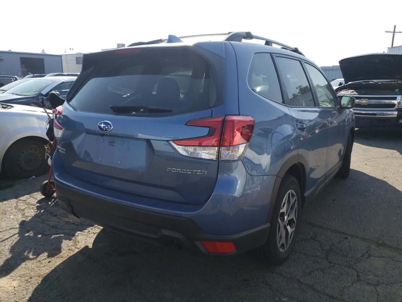 Photo 4 from auction – 2019 SUBARU FORESTER P with VIN JF2SKAGCXKH500486