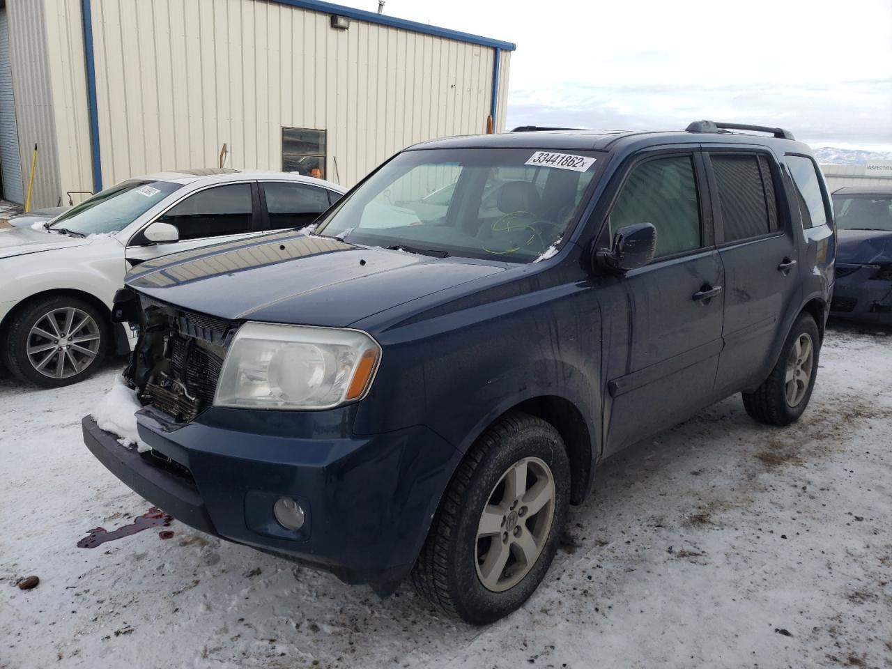 Фото 2 с аукциона – 2011 HONDA PILOT EXL с VIN 5FNYF4H51BB106356