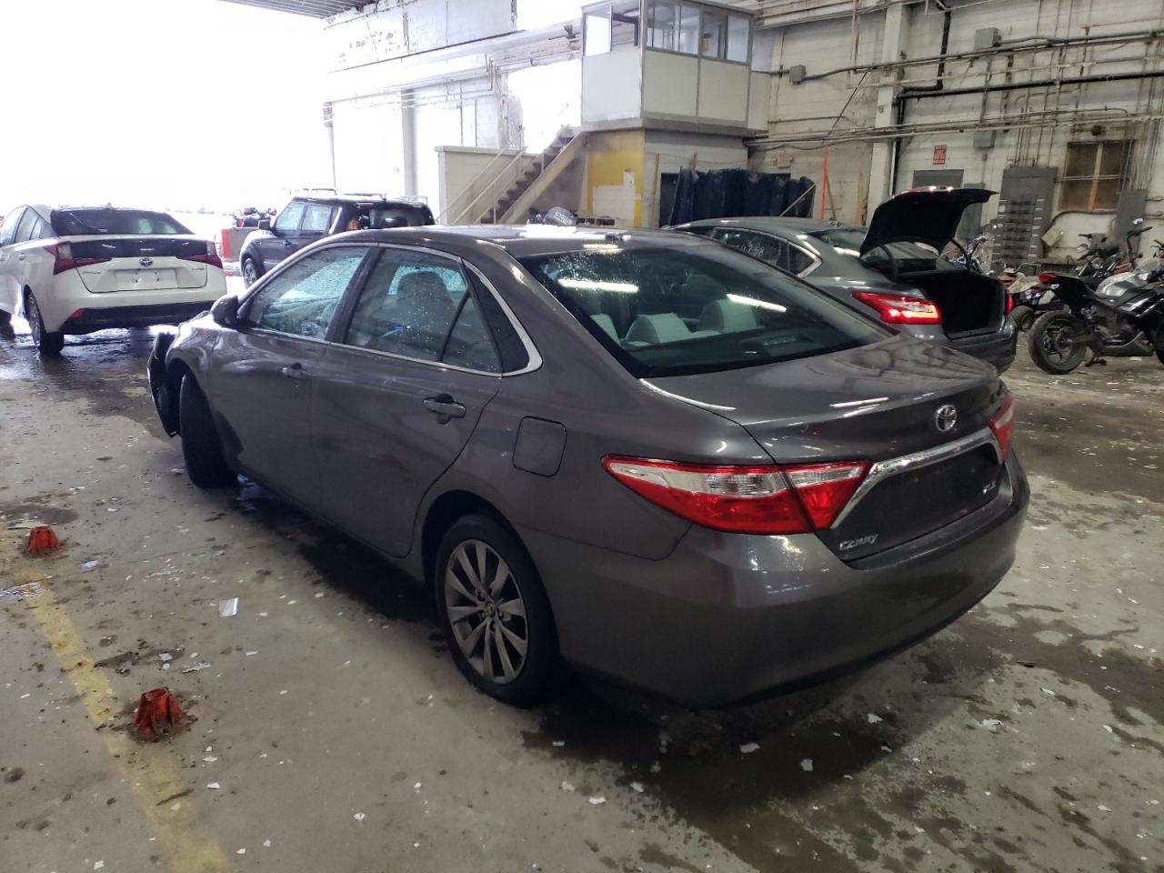 Photo 3 from auction – 2017 TOYOTA CAMRY LE with VIN 4T1BF1FK3HU321648