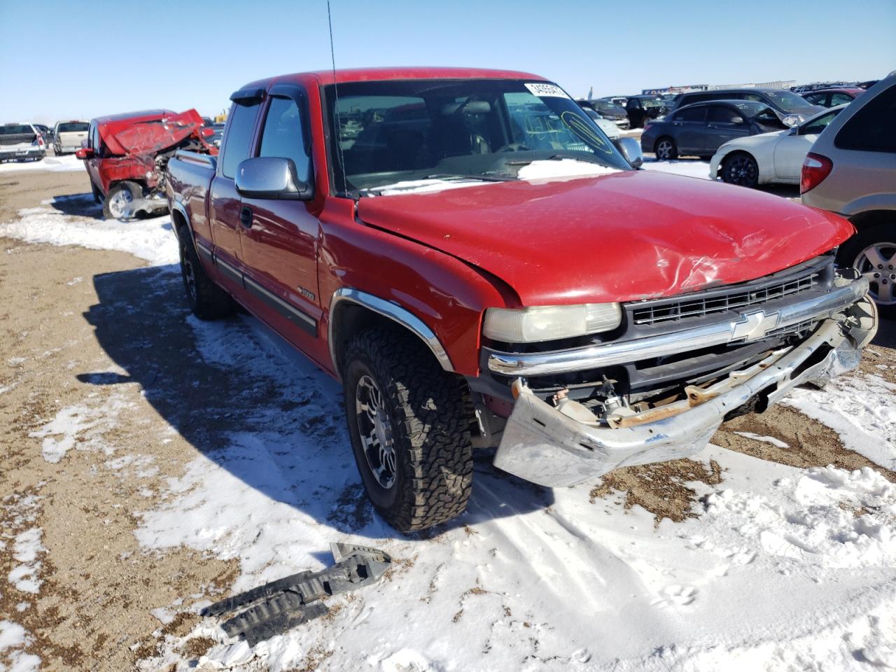 CHEVROLET SILVERADO 2000 with VIN 2GCEC19V2Y1380797 - Photo from auction