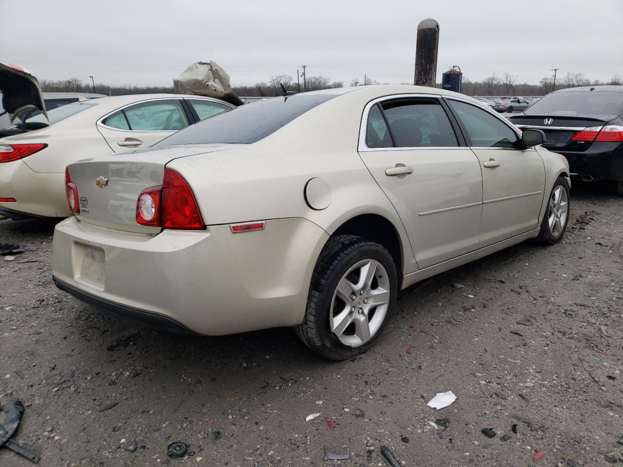 Photo 4 from auction – 2011 CHEVROLET MALIBU LS with VIN 1G1ZB5E13BF226218