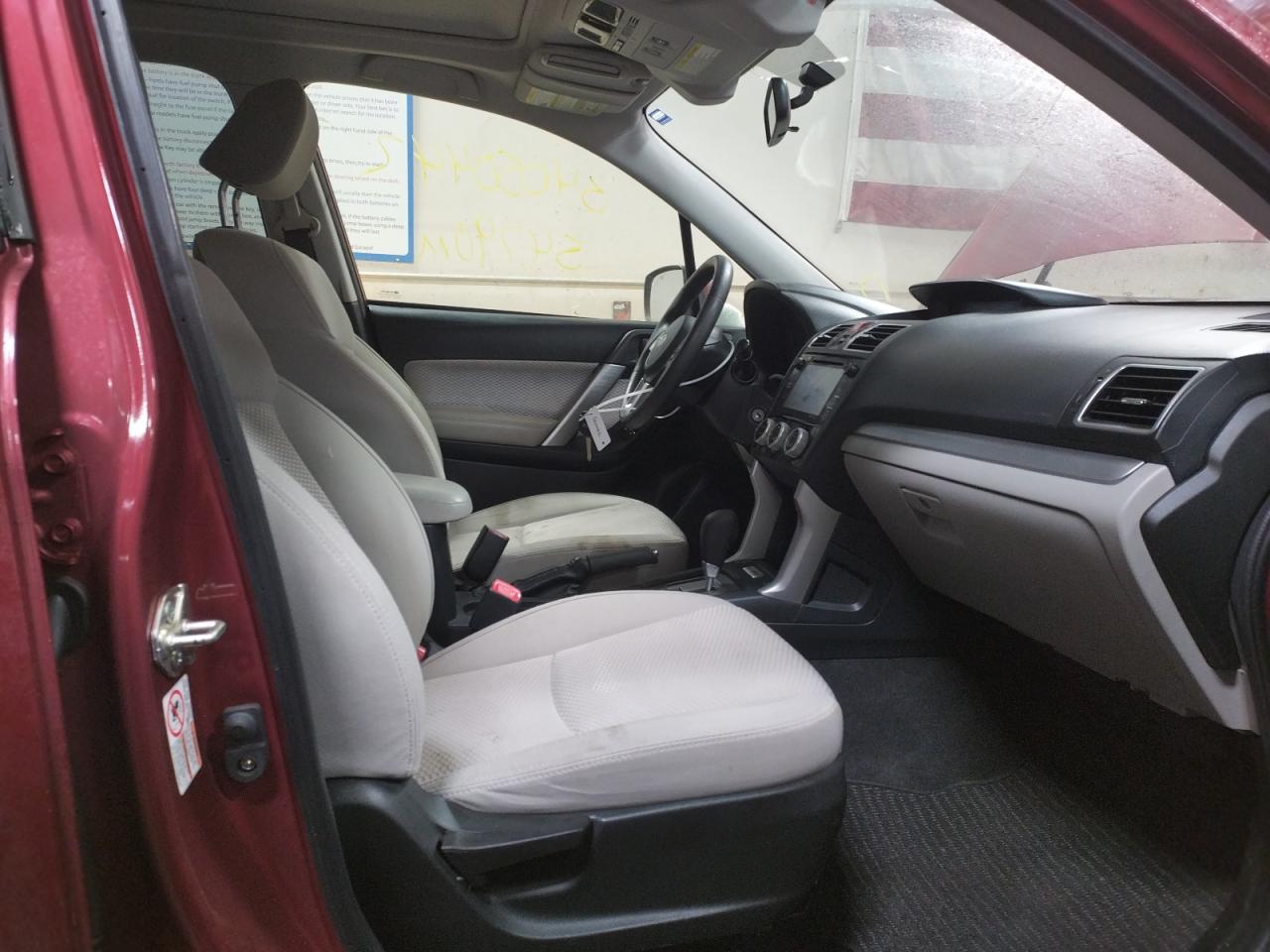 Photo 5 from auction – 2017 SUBARU FORESTER 2 with VIN JF2SJAGC4HH586776