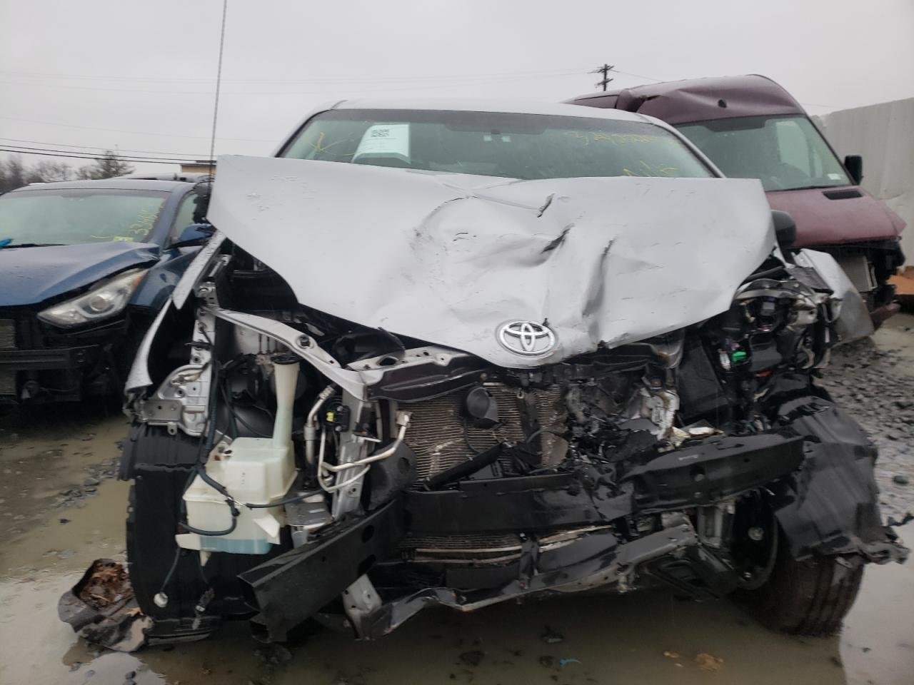 Photo 9 from auction – 2012 TOYOTA SIENNA with VIN 5TDZK3DC7CS264339