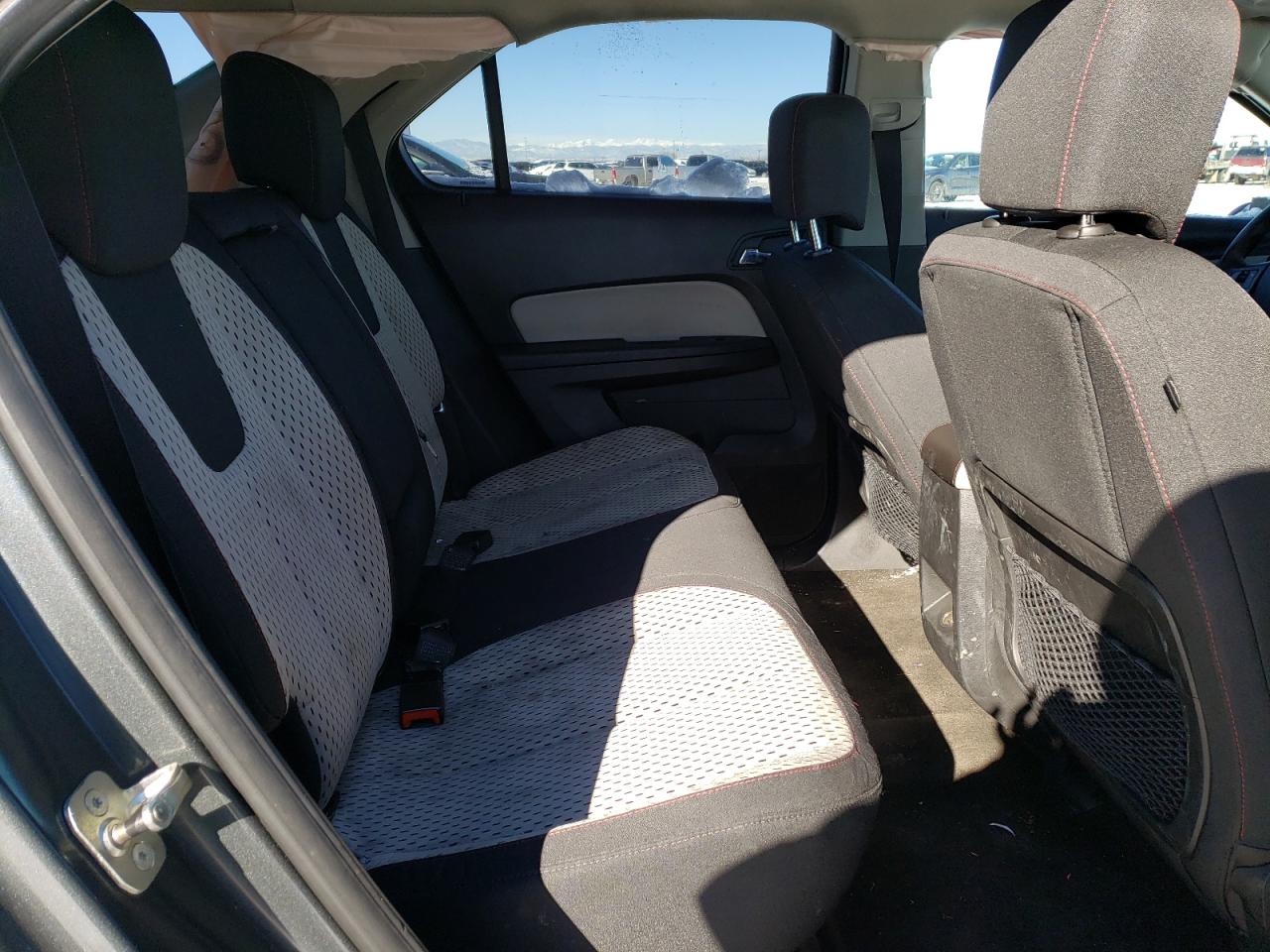 Photo 6 from auction – 2011 CHEVROLET EQUINOX LS with VIN 2CNFLCEC9B6272333