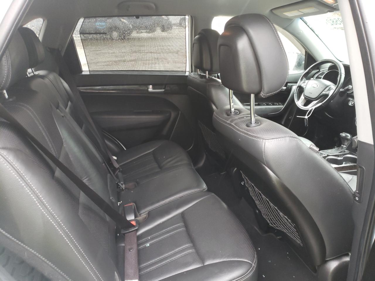 Photo 6 from auction – 2014 KIA SORENTO EX with VIN 5XYKUDA76EG482488