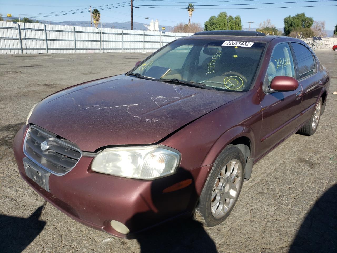 Photo 2 from auction – 2001 NISSAN MAXIMA GXE with VIN JN1CA31D71T826117