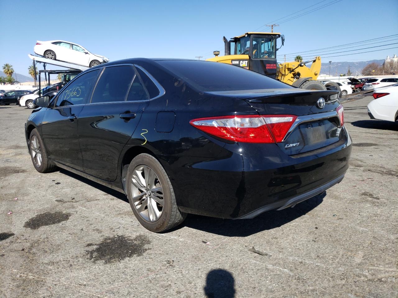 Photo 3 from auction – 2017 TOYOTA CAMRY LE with VIN 4T1BF1FK8HU790816