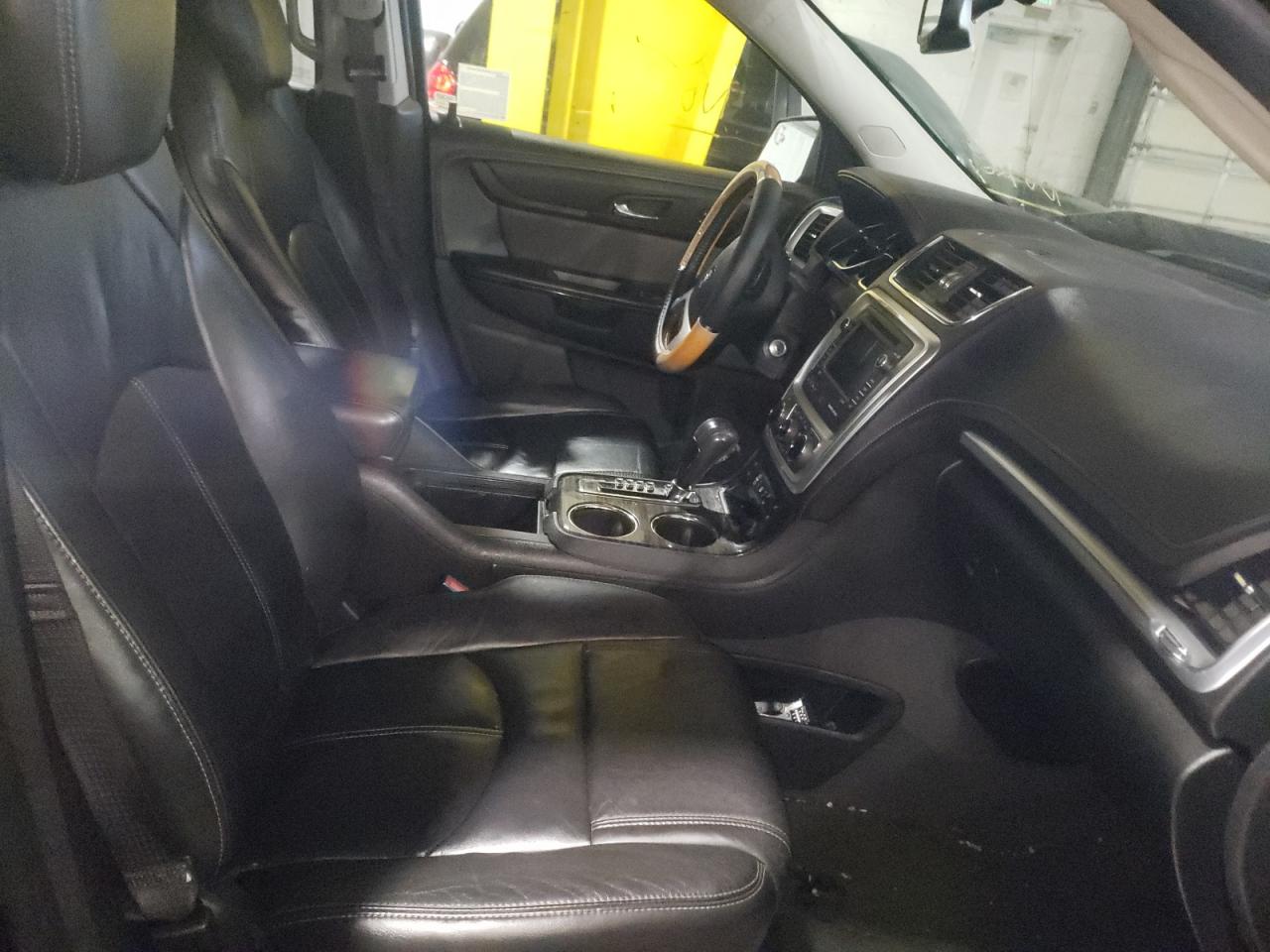 Photo 5 from auction – 2013 GMC ACADIA SLT with VIN 1GKKVRKD2DJ192816