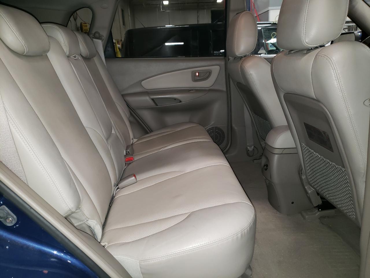 Photo 6 from auction – 2005 HYUNDAI TUCSON GLS with VIN KM8JN72D85U189331