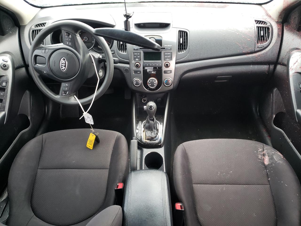 Zdjęcie 9 z aukcji – 2013 KIA FORTE EX z VIN KNAFU4A27D5709648
