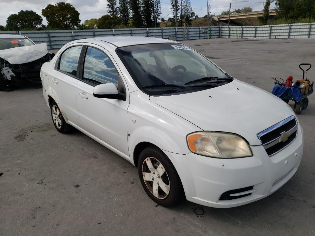 CHEVROLET AVEO BASE 2007 with VIN KL1TD56627B143239 - Photo from auction