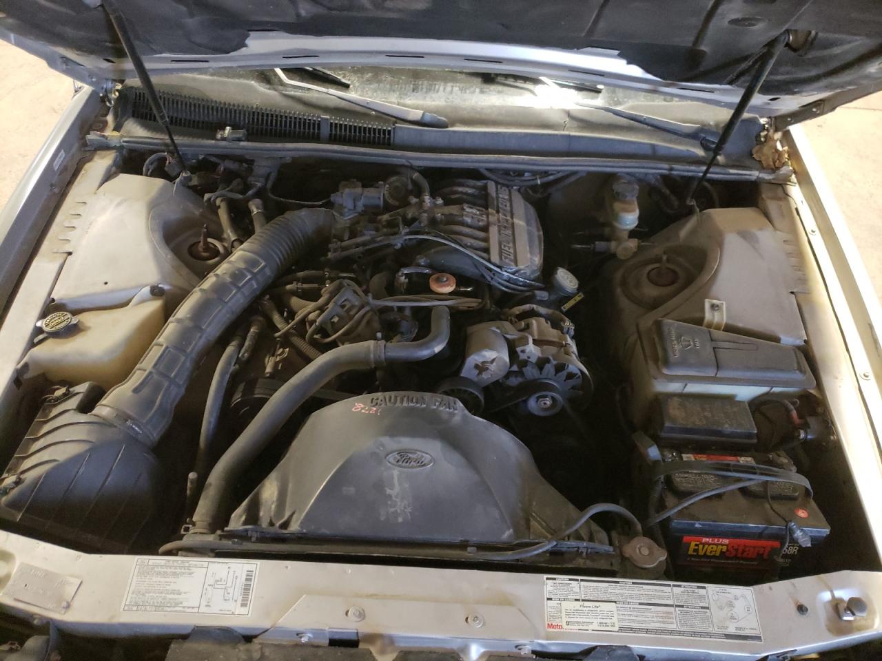 Photo 7 from auction – 1990 FORD THUNDERBIR with VIN 1FAPP6045LH162749