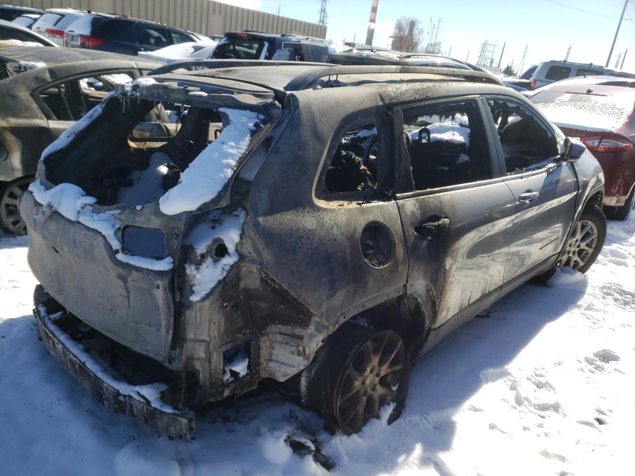 Photo 4 from auction – 2017 JEEP CHEROKEE L with VIN 1C4PJMCB4HW515480