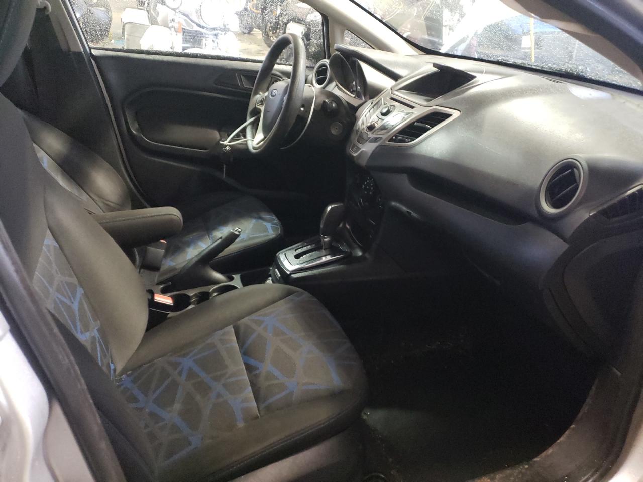 Photo 5 from auction – 2012 FORD FIESTA with VIN 3FADP4BJ5CM125545