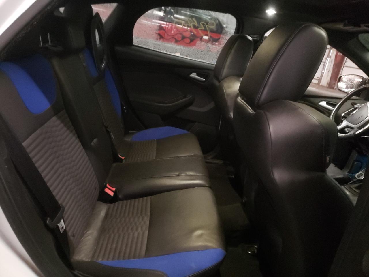 Photo 6 from auction – 2013 FORD FOCUS ST with VIN 1FADP3L95DL127264