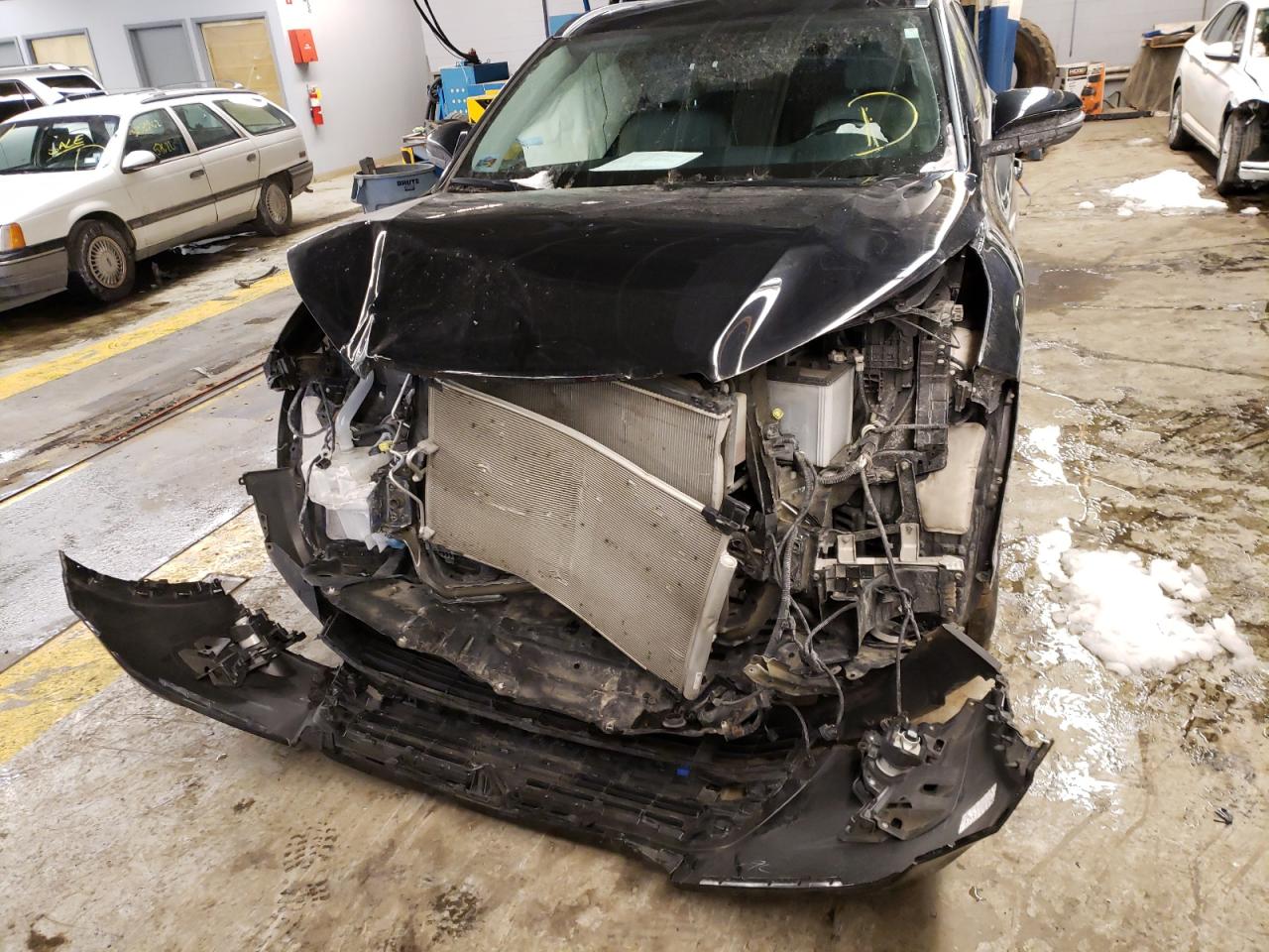 Photo 9 from auction – 2018 TOYOTA HIGHLANDER with VIN 5TDJZRFHXJS546542