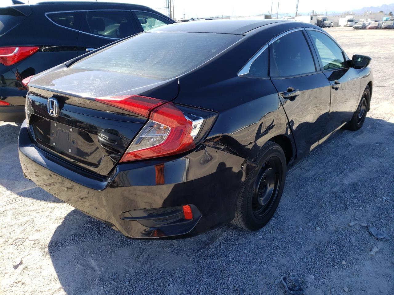 Photo 4 from auction – 2016 HONDA CIVIC LX with VIN 2HGFC2F57GH505377