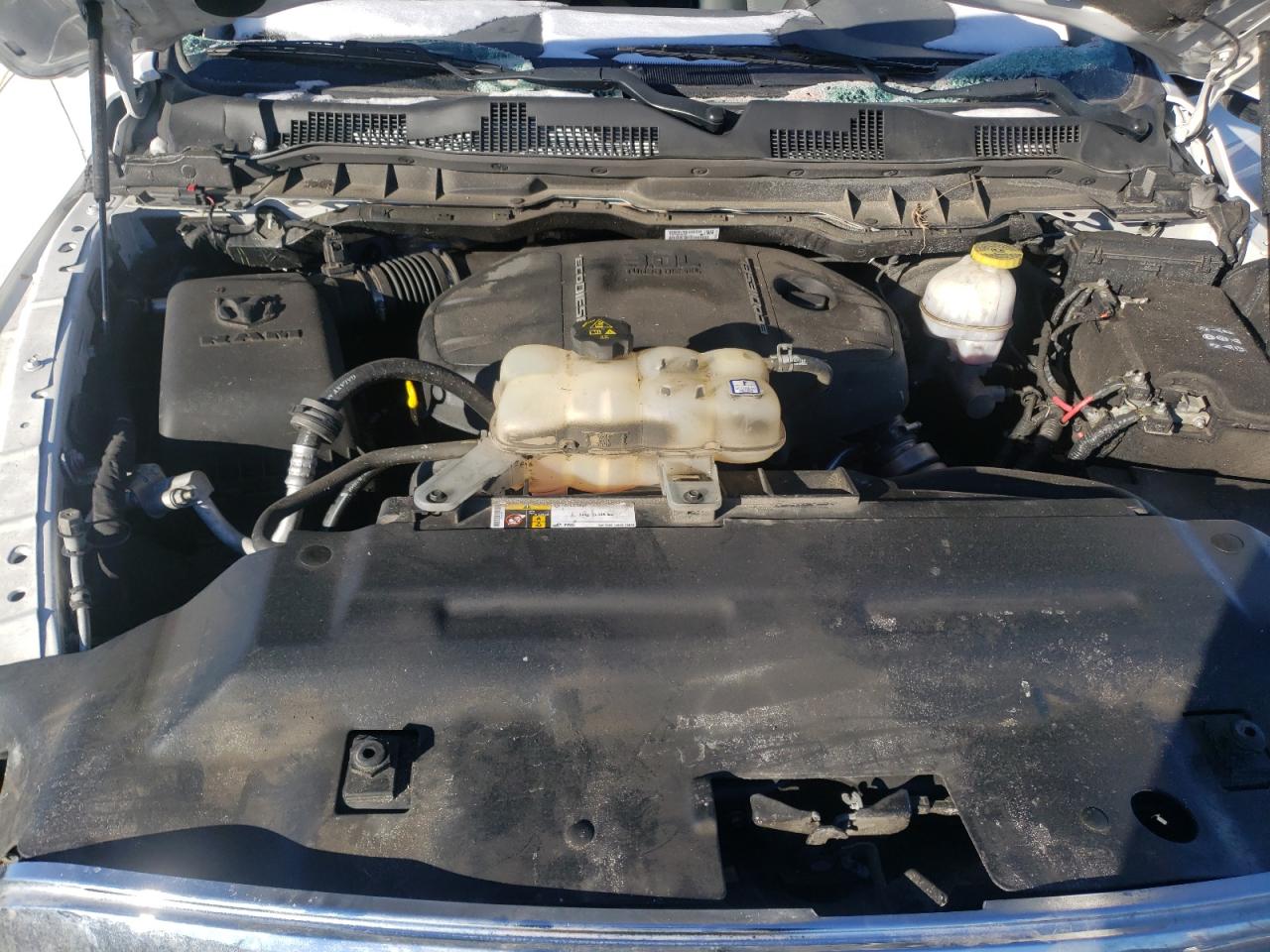 Photo 7 from auction – 2018 RAM 1500 ST with VIN 1C6RR7KM5JS274734