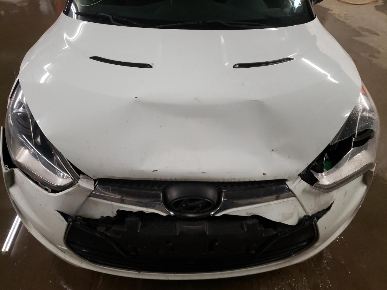 Photo 7 from auction – 2012 HYUNDAI VELOSTER with VIN KMHTC6AD8CU064806