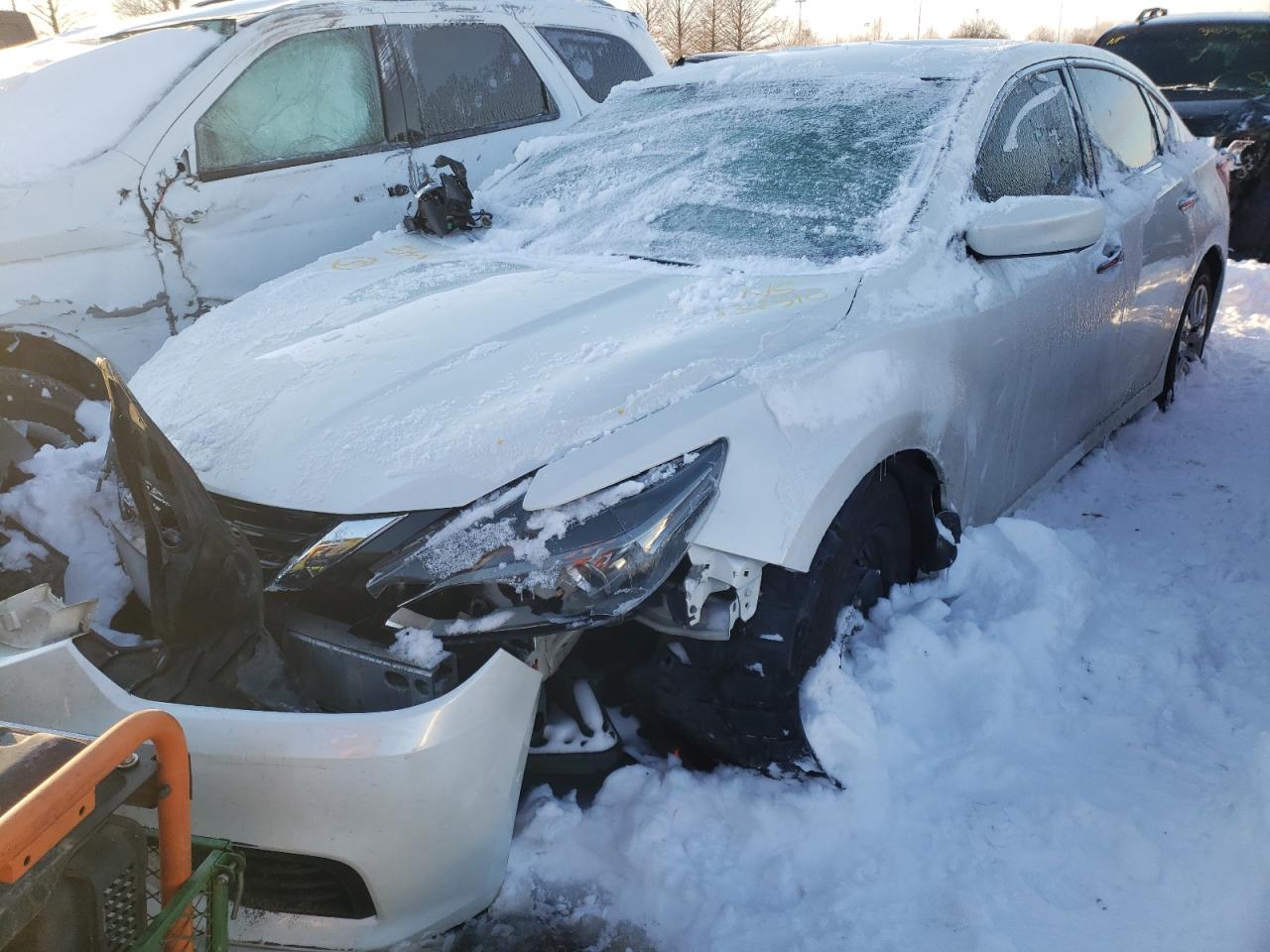 Photo 2 from auction – 2016 NISSAN ALTIMA 2.5 with VIN 1N4AL3APXGN305601