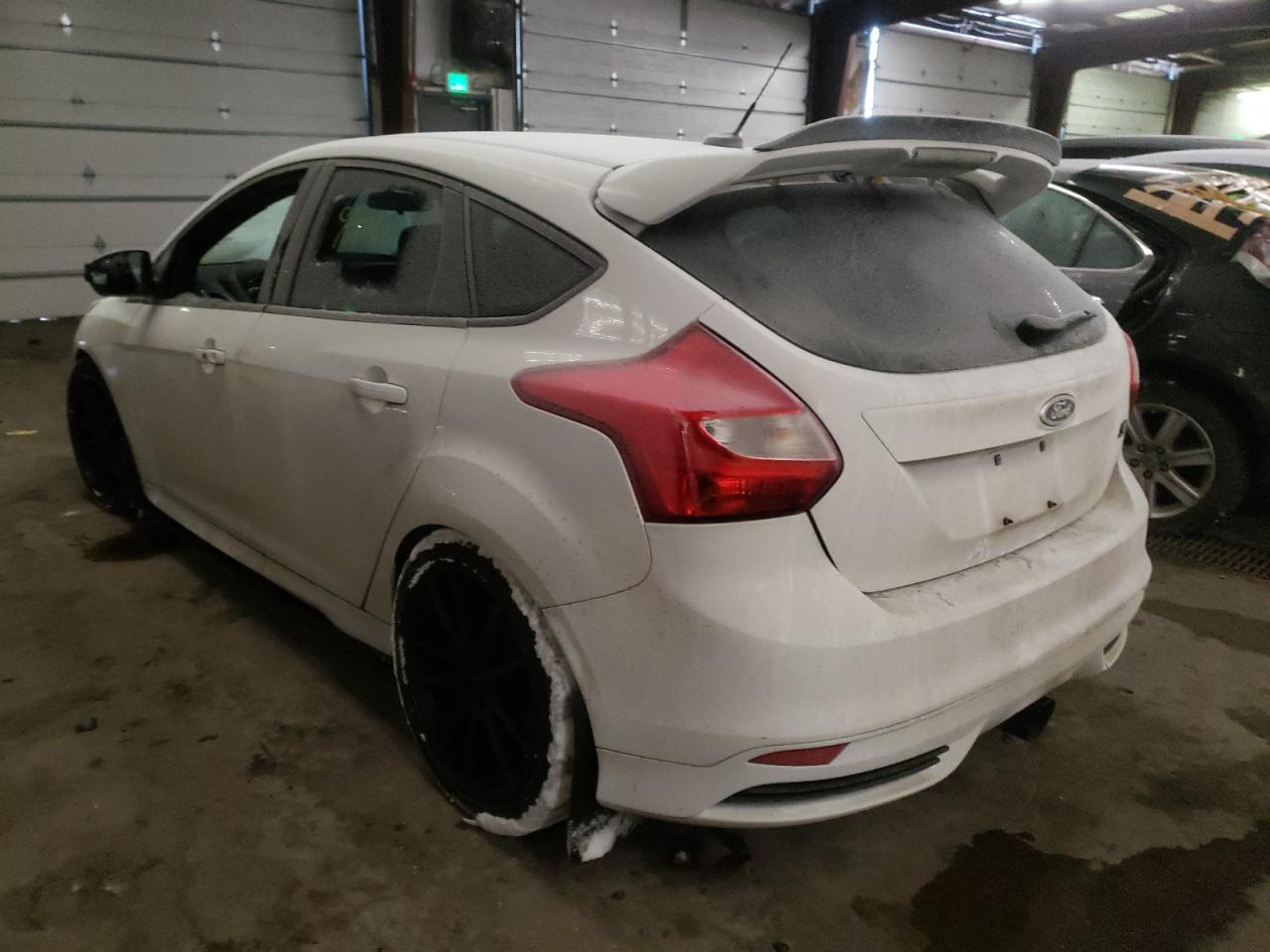Photo 3 from auction – 2013 FORD FOCUS ST with VIN 1FADP3L95DL127264