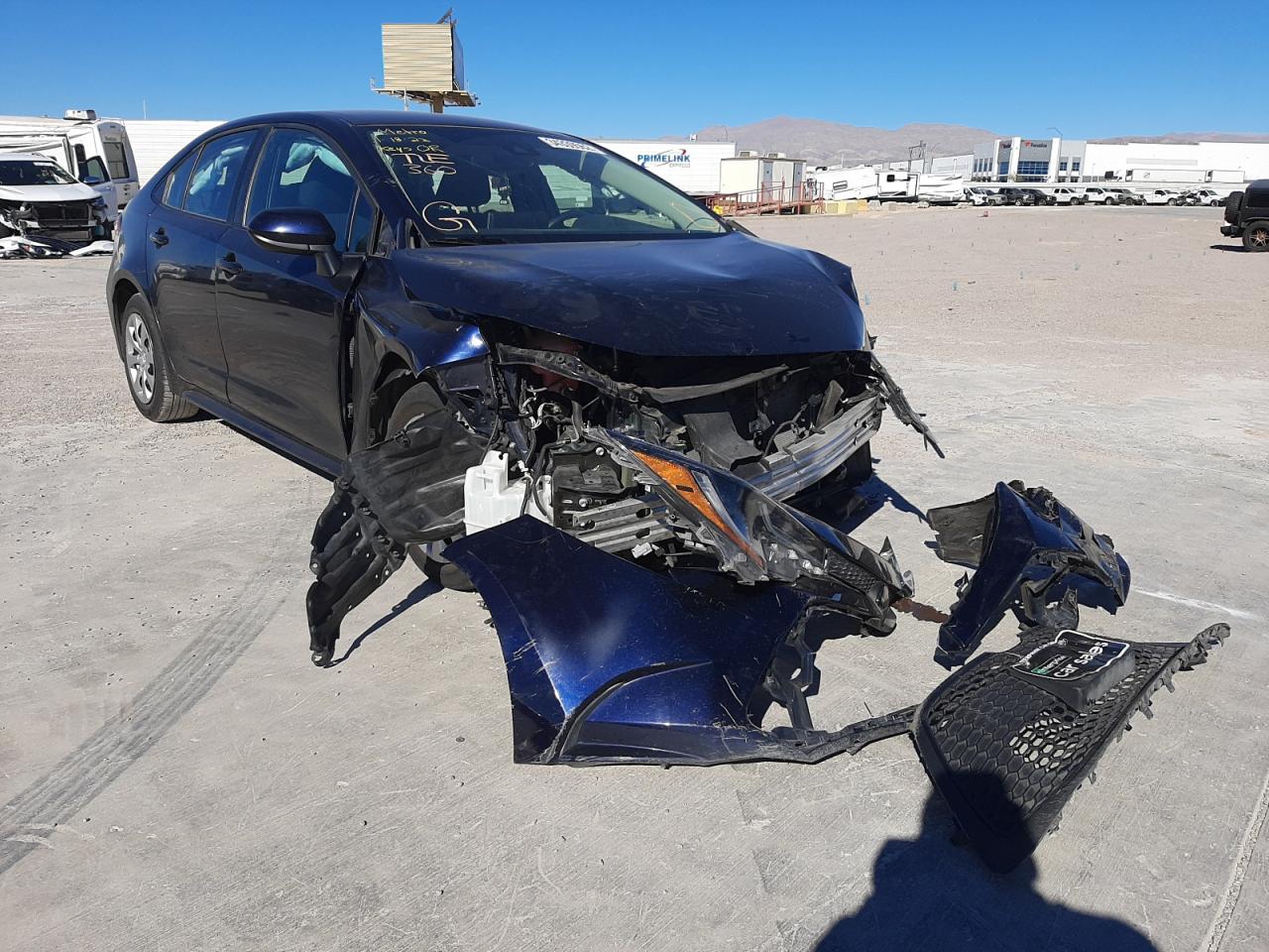 TOYOTA COROLLA LE 2020 with VIN 5YFEPRAE8LP108781 - Photo from auction