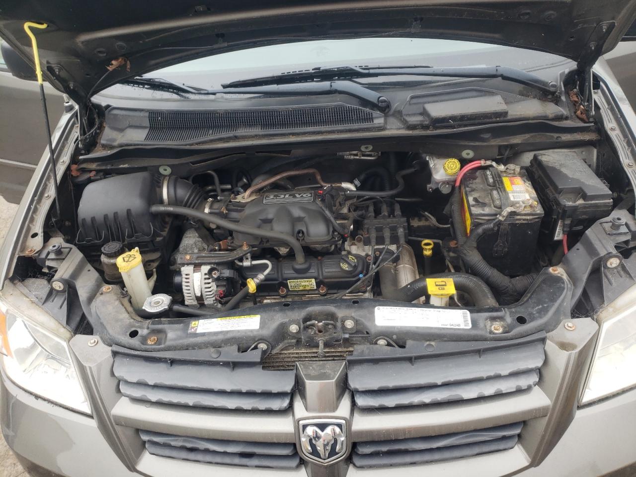Photo 7 from auction – 2010 DODGE GRAND CARA with VIN 2D4RN4DE4AR190157
