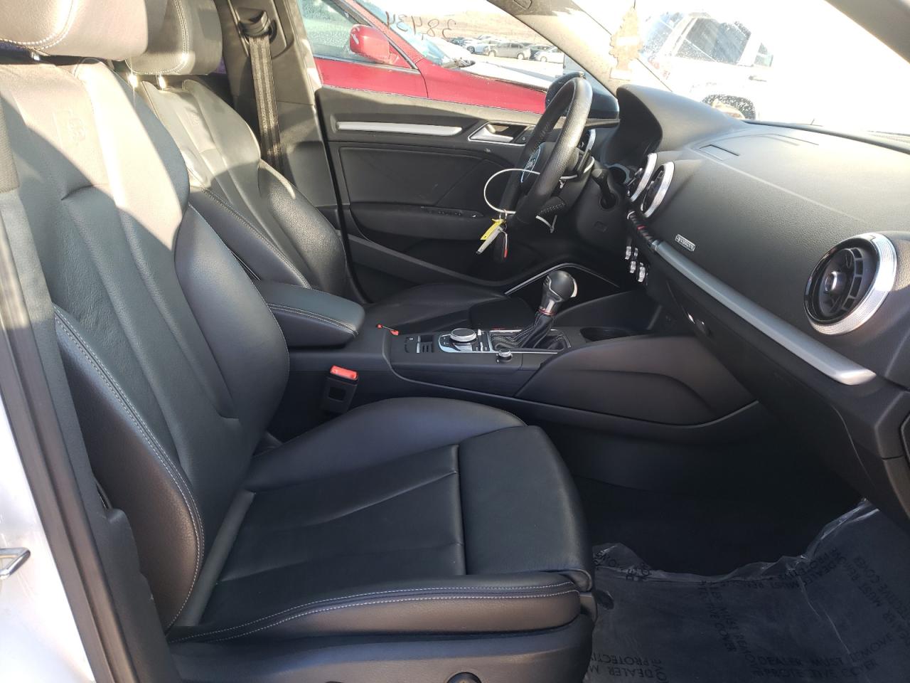 Photo 5 from auction – 2017 AUDI S3 PREMIUM with VIN WAUB1GFF4H1078522
