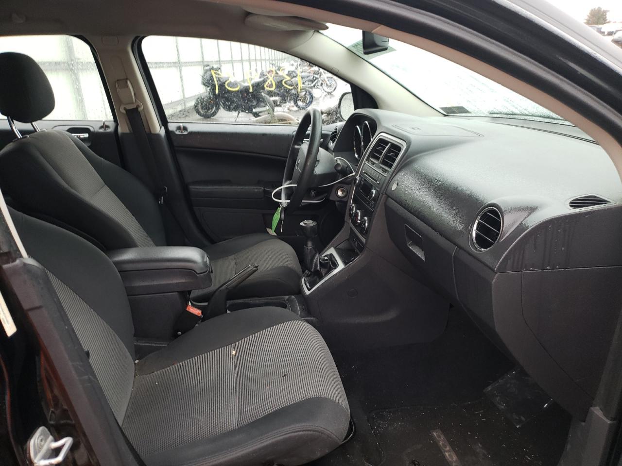 Photo 5 from auction – 2012 DODGE CALIBER SE with VIN 1C3CDWBA8CD510897