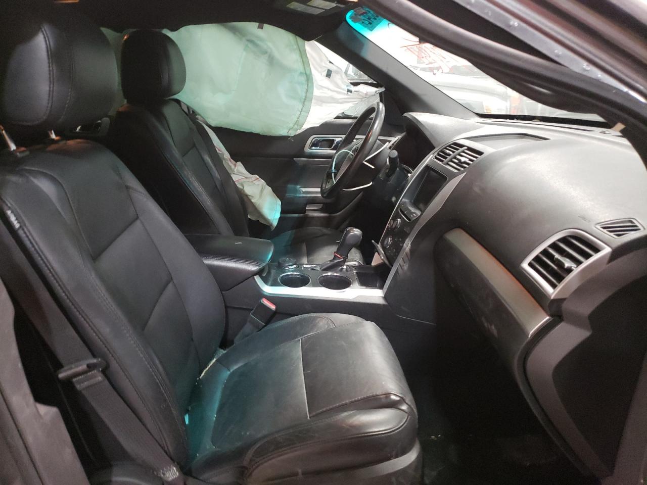 Photo 5 from auction – 2011 FORD EXPLORER X with VIN 1FMHK8D85BGA87489