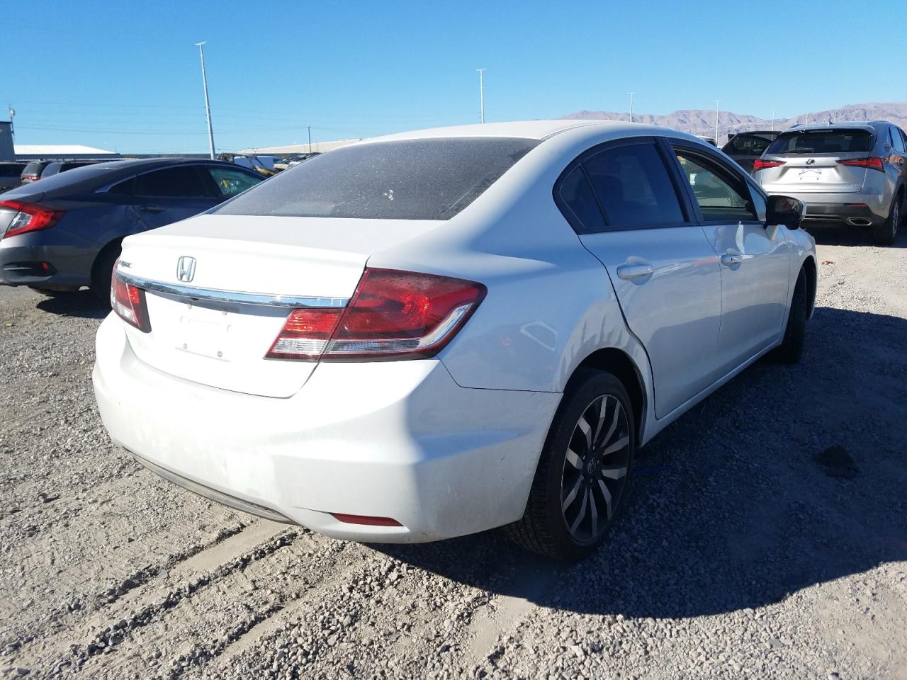 Photo 4 from auction – 2014 HONDA CIVIC EXL with VIN 19XFB2F93EE048631