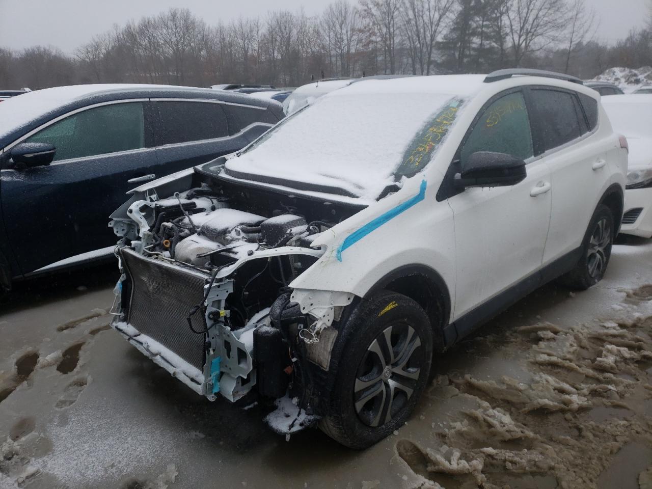 Photo 2 from auction – 2018 TOYOTA RAV4 LE with VIN 2T3BFREV5JW854432
