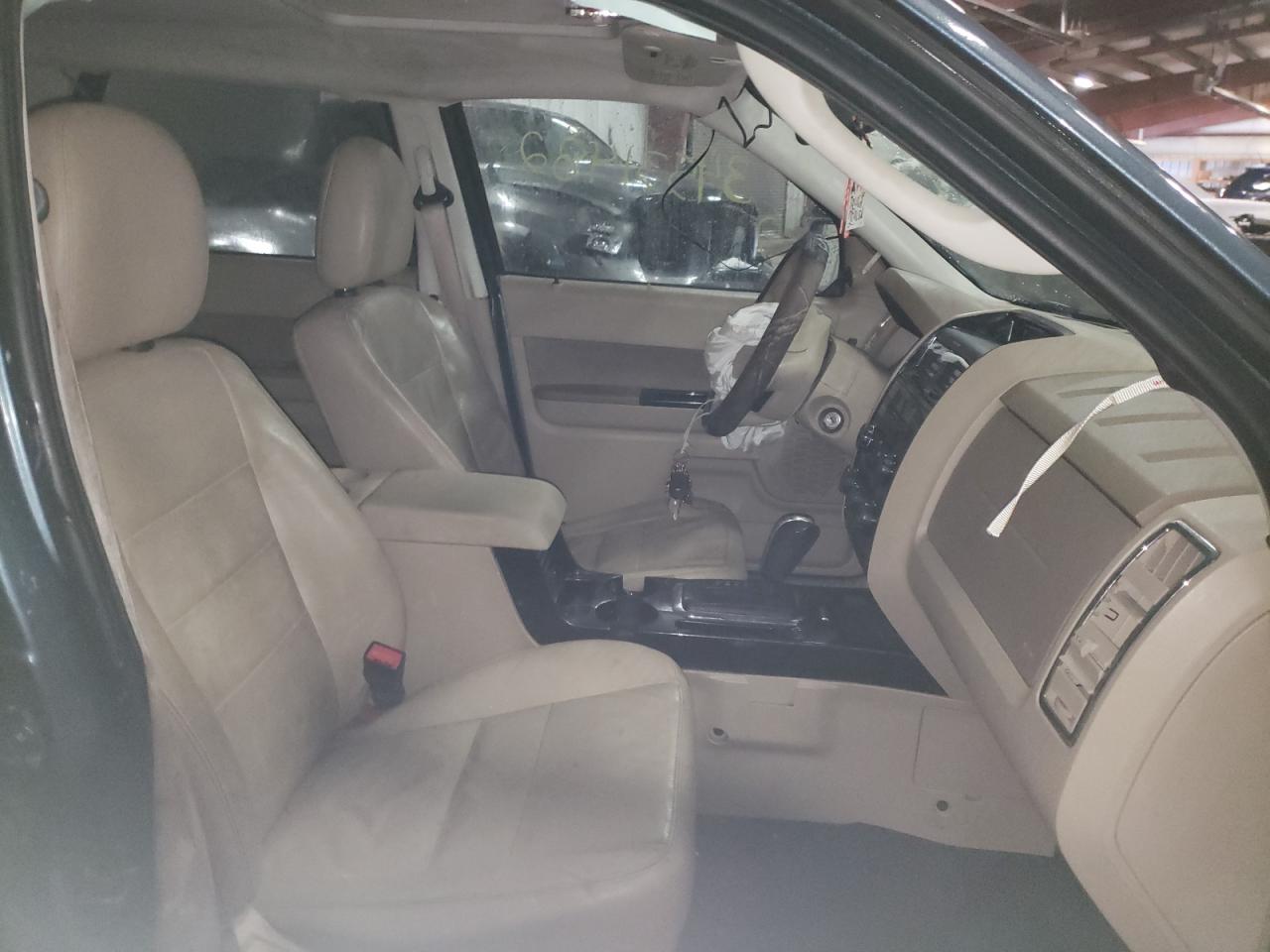 Photo 5 from auction – 2012 FORD ESCAPE LIM with VIN 1FMCU9EG0CKA87057
