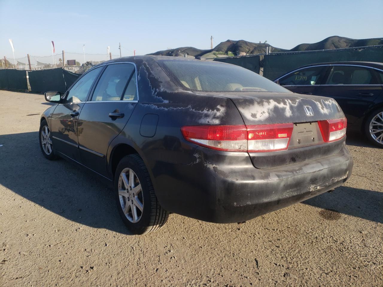 Photo 3 from auction – 2004 HONDA ACCORD EX with VIN 1HGCM66564A005129