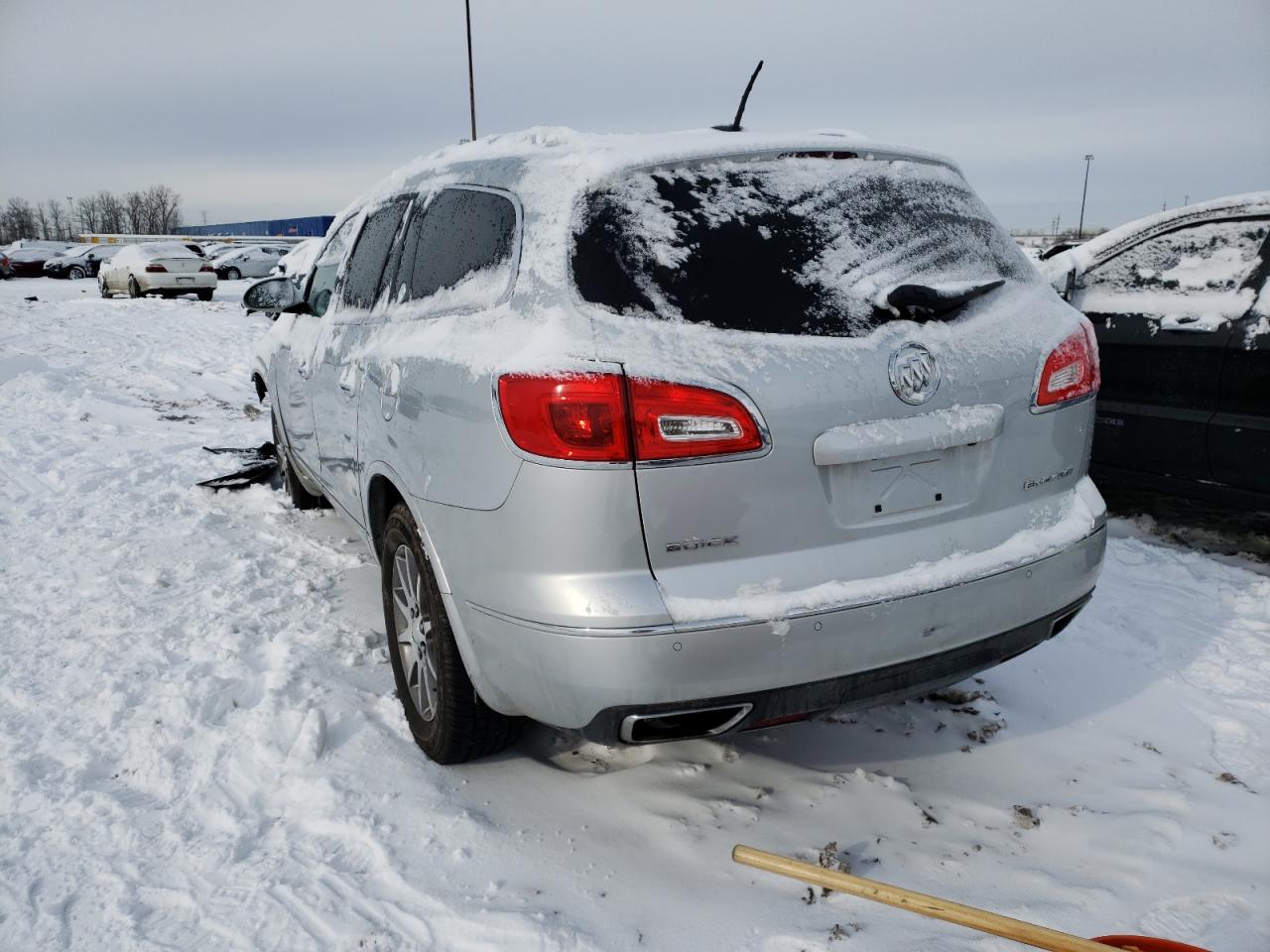 Photo 3 from auction – 2017 BUICK ENCLAVE with VIN 5GAKRAKD5HJ215028