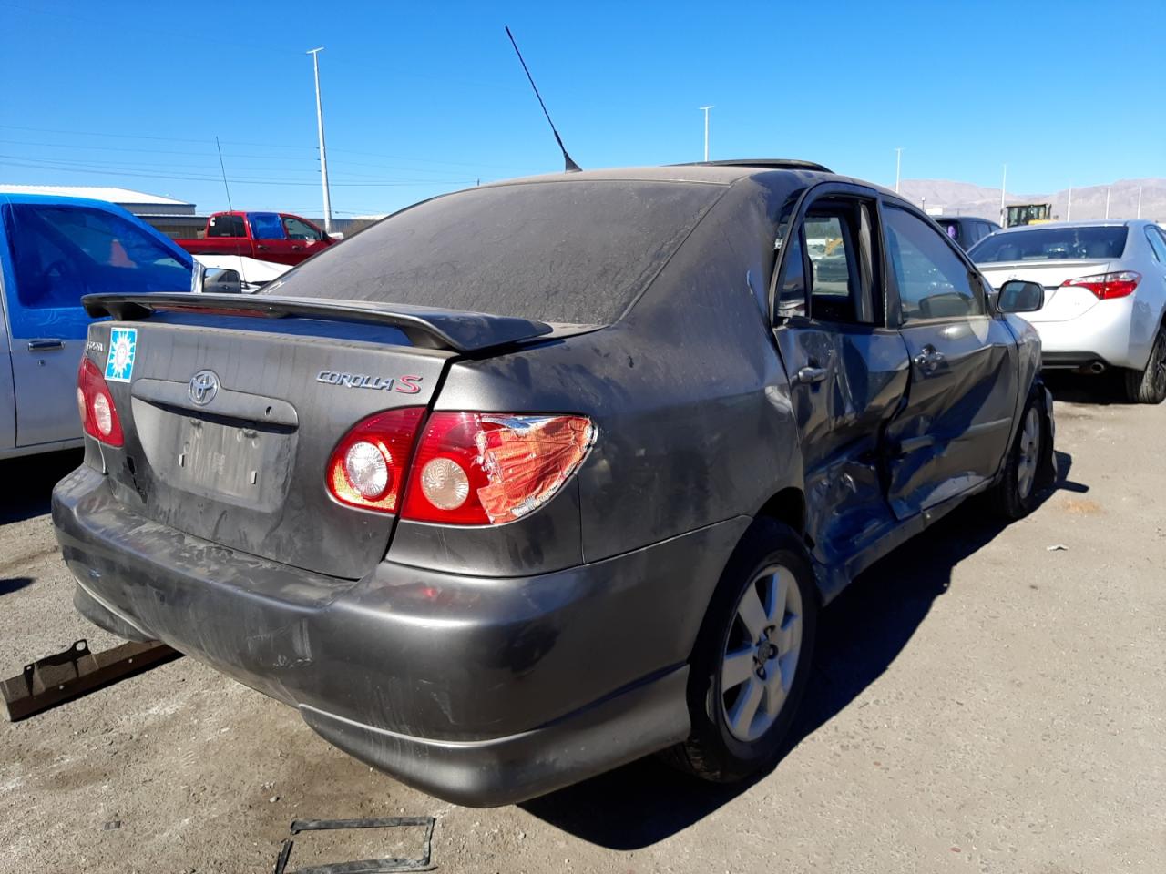 Photo 4 from auction – 2005 TOYOTA COROLLA CE with VIN 1NXBR32E95Z487042