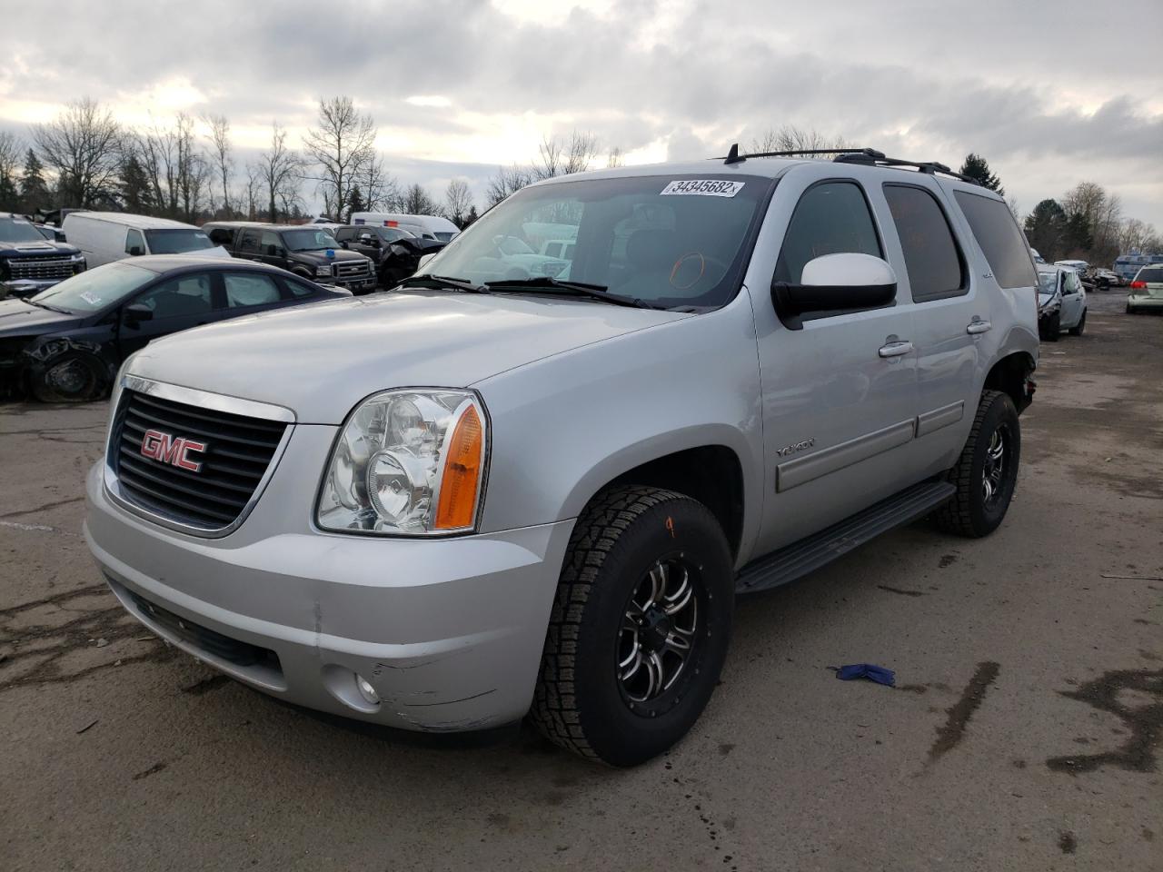 Photo 2 from auction – 2013 GMC YUKON SLT with VIN 1GKS2CE02DR238709
