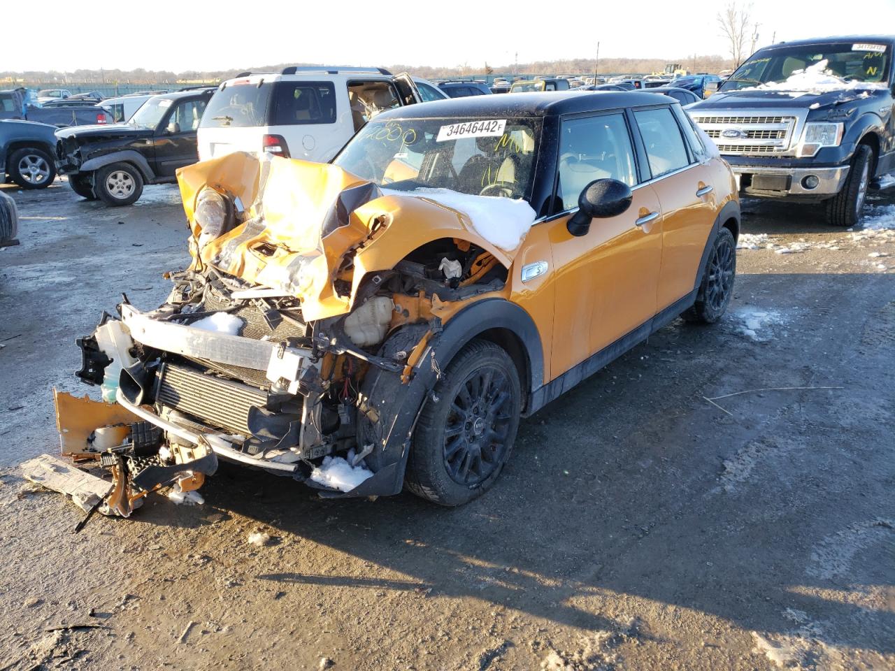 Photo 2 from auction – 2015 MINI COOPER S with VIN WMWXU3C56F2B62000