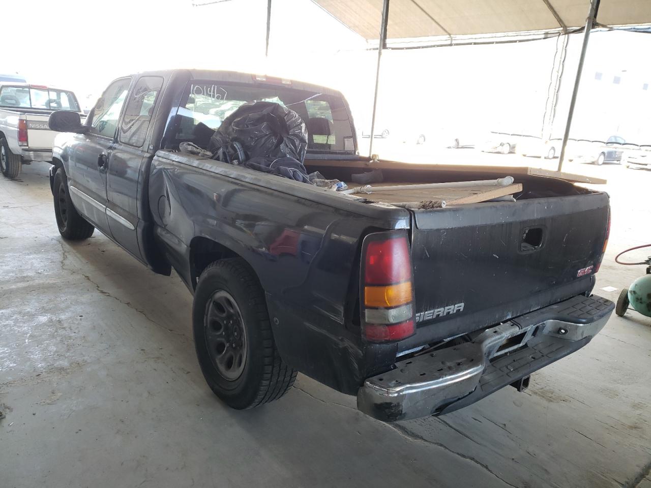 Фото 3 с аукциона – 2004 GMC NEW SIERRA с VIN 2GTEC19V641291731