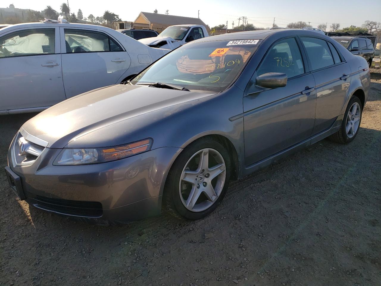 Photo 2 from auction – 2005 ACURA TL with VIN 19UUA66225A010803