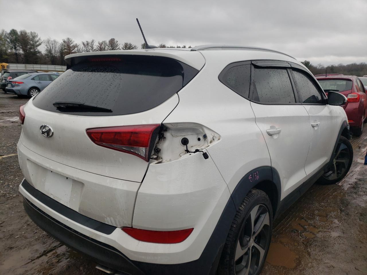 صورة رقم 4 من المزاد - 2016 HYUNDAI TUCSON LIM مع VIN KM8J3CA23GU024241