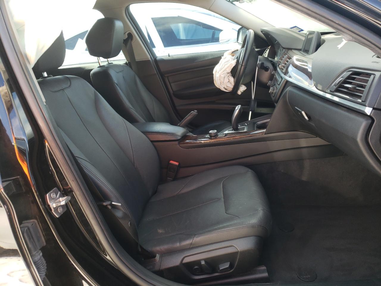 Photo 5 from auction – 2015 BMW 328 I with VIN WBA3A5C51FF607008