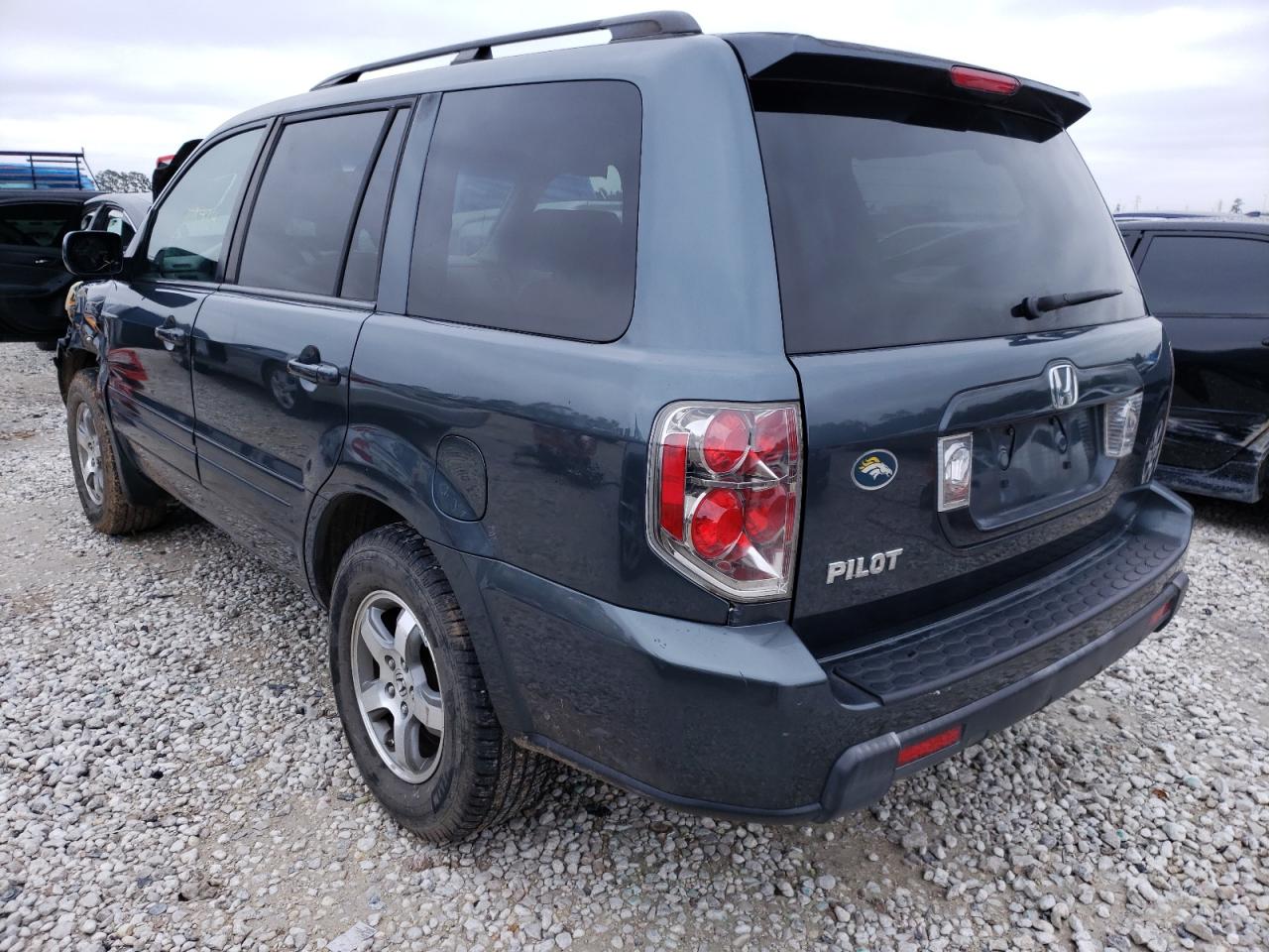 Photo 3 from auction – 2006 HONDA PILOT EX with VIN 5FNYF28526B015557