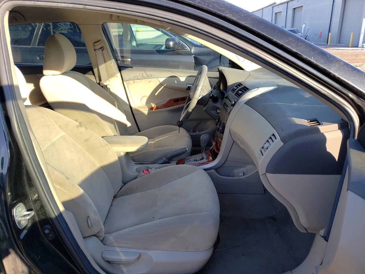 Photo 5 from auction – 2009 TOYOTA COROLLA BA with VIN 1NXBU40E39Z012886