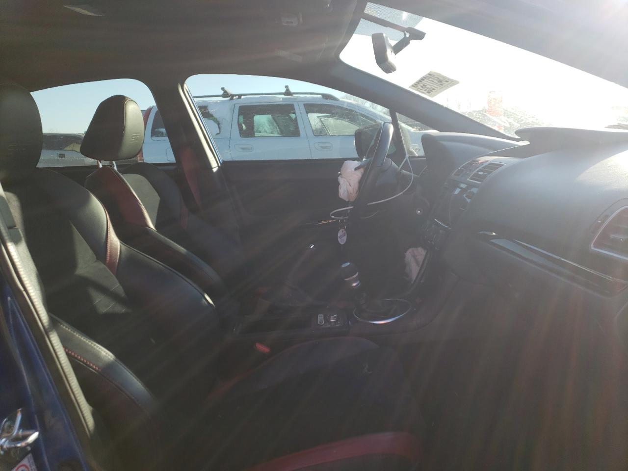 Photo 5 from auction – 2018 SUBARU WRX STI with VIN JF1VA2M63J9813848