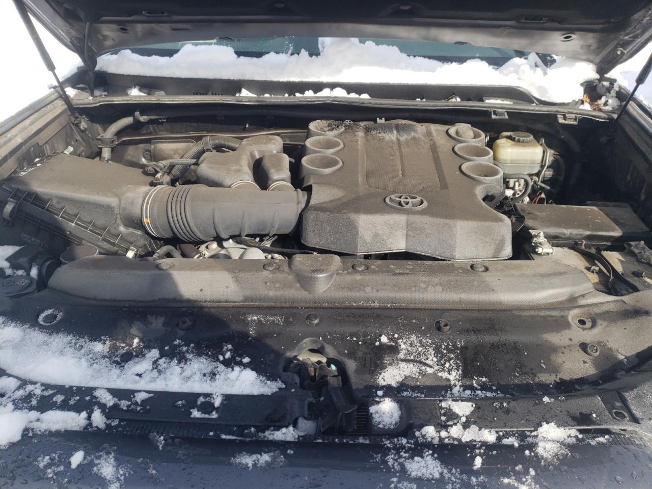 Photo 7 from auction – 2015 TOYOTA 4RUNNER SR with VIN JTEBU5JR9F5240081